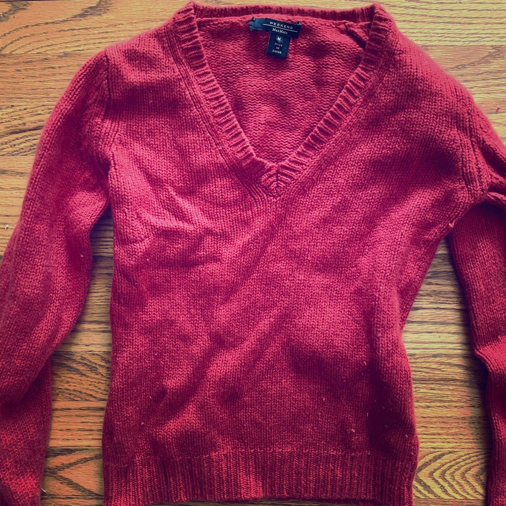 Beautiful 100% Cashmere Max Mara sweater